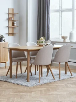 ALSTED + THORUPMesa ALSTED L160 roble natural + 4 sillas THORUP beis/roble