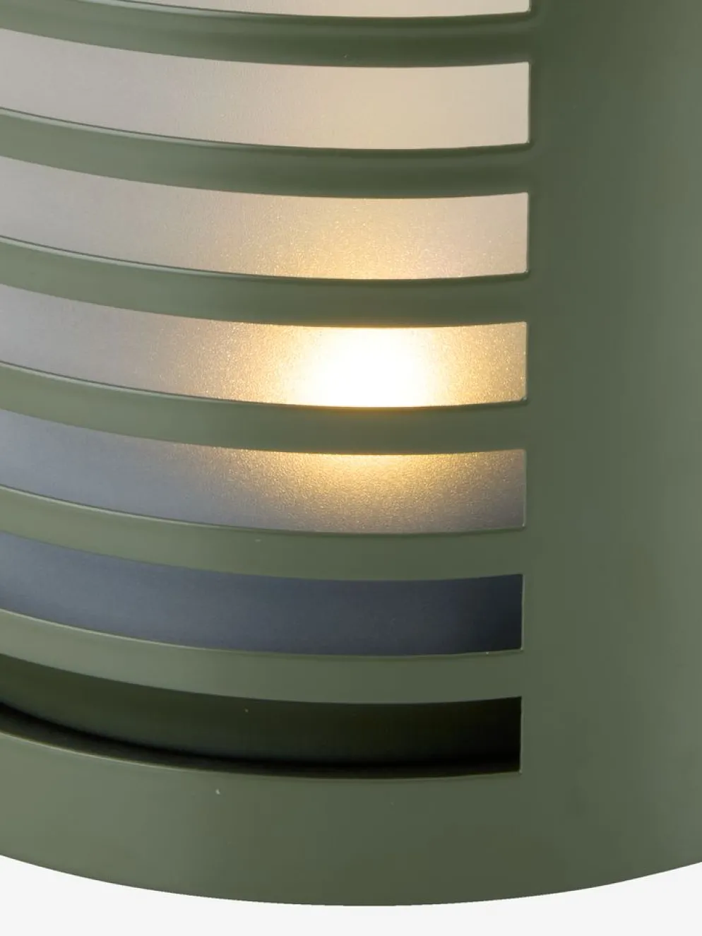HAVTERNELámpara a pilas HAVTERNE Ø16xA22cm verde oliva