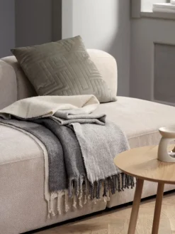 LUNDKARSEManta de lana LUNDKARSE 130x170 gris/beis