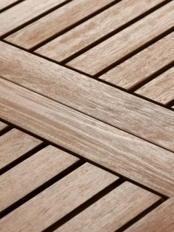 ULBJERG + NANNESTADMesa ULBJERG L214/297 madera dura + 4 sillas NANNESTAD